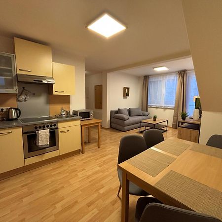 Anita Apartment 5 Флатах Екстериор снимка